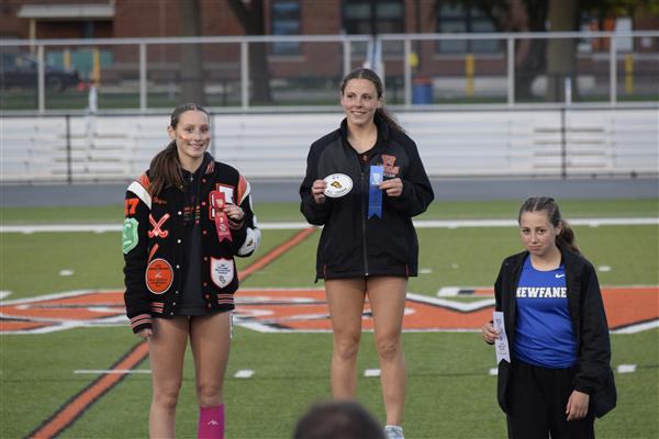 Madigan Regan - 2nd 800M